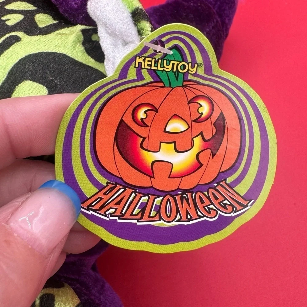 Kellytoy so cute
